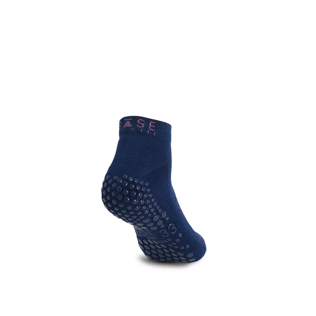BASE 33 Low Rise Grip Socks