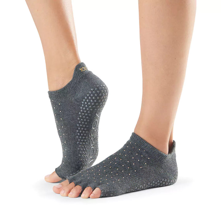 Half Toe Low Rise Grip Socks