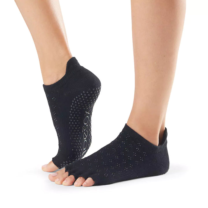 Half Toe Low Rise Grip Socks