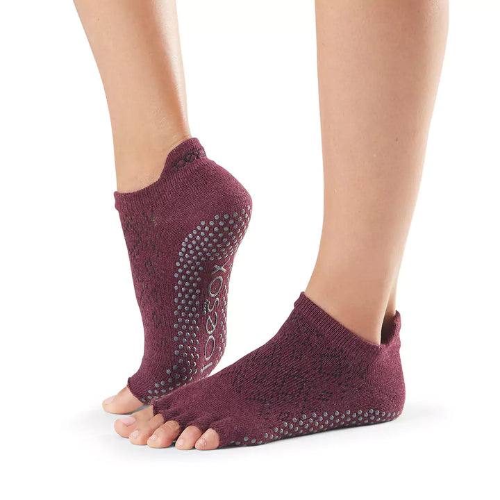 Half Toe Low Rise Grip Socks