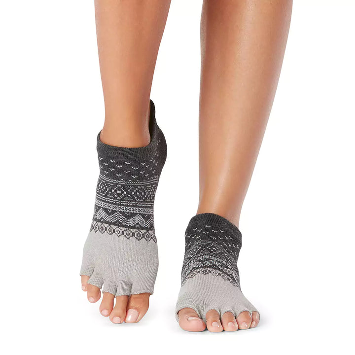 Half Toe Low Rise Grip Socks