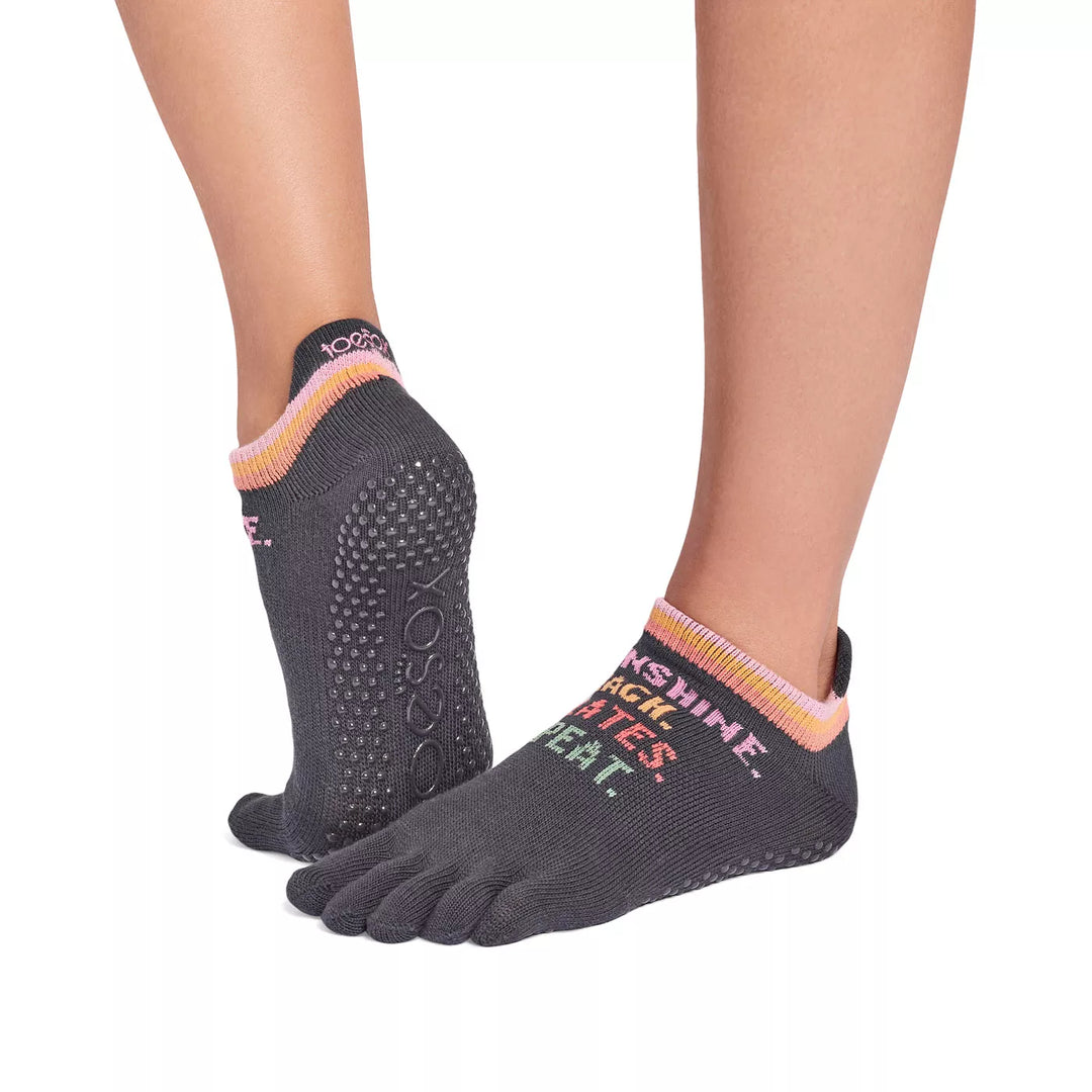 Full Toe Low Rise Grip Socks