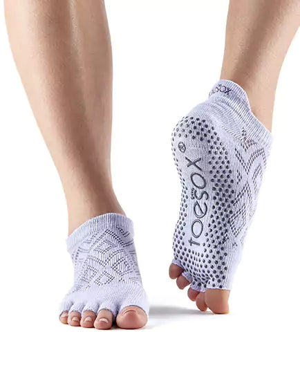 Half Toe Low Rise Grip Socks