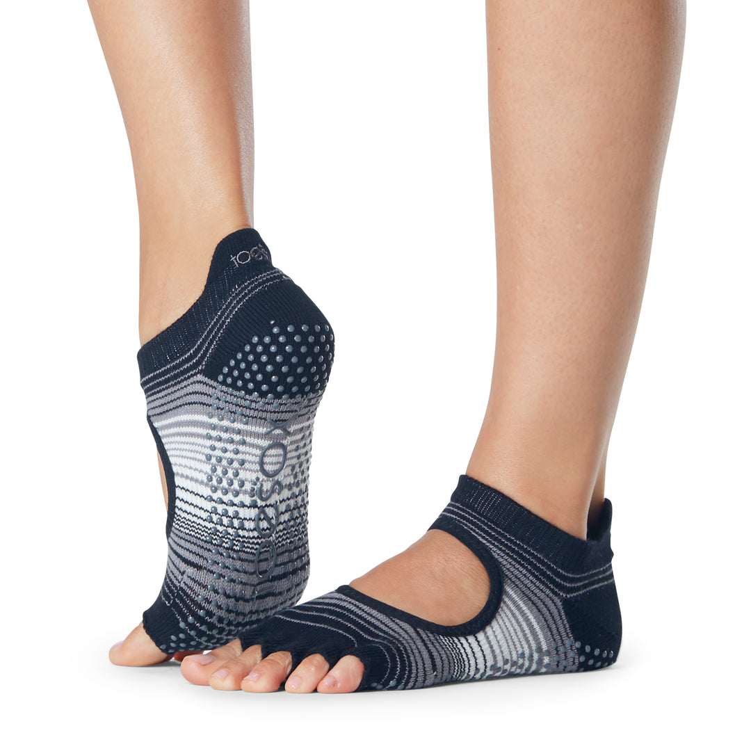 TOESOX] Bellarina (Half-Toe) Grip Socks / Yoga Non-Slip Socks 23SS
